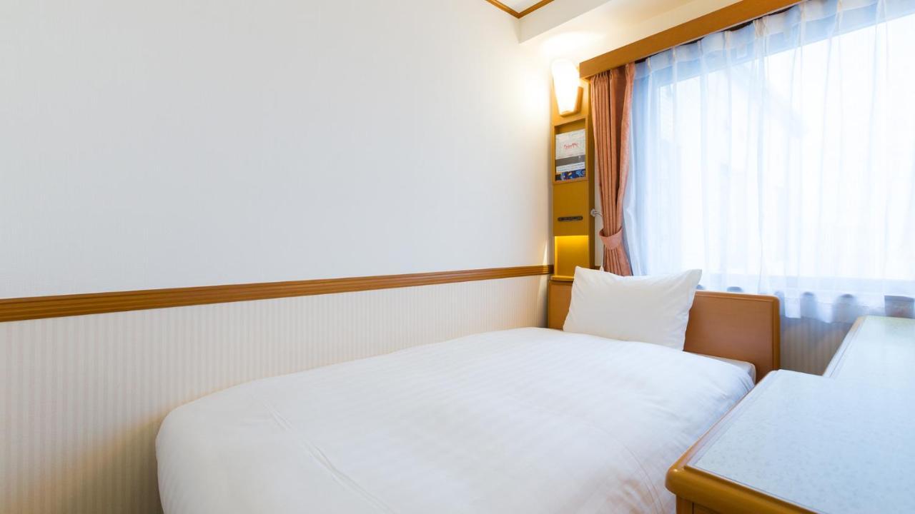 Toyoko Inn Yokohama Sakuragicho Екстер'єр фото